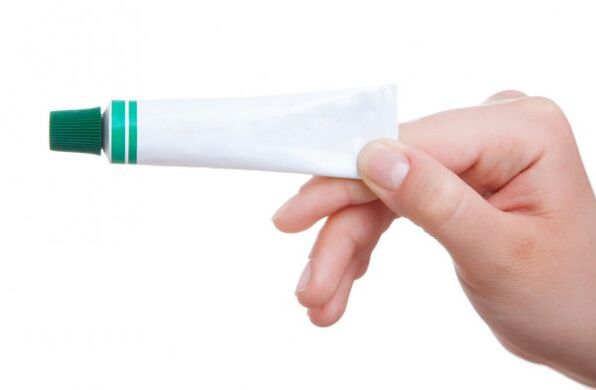 cream medicine for the treatment of toenail fungus